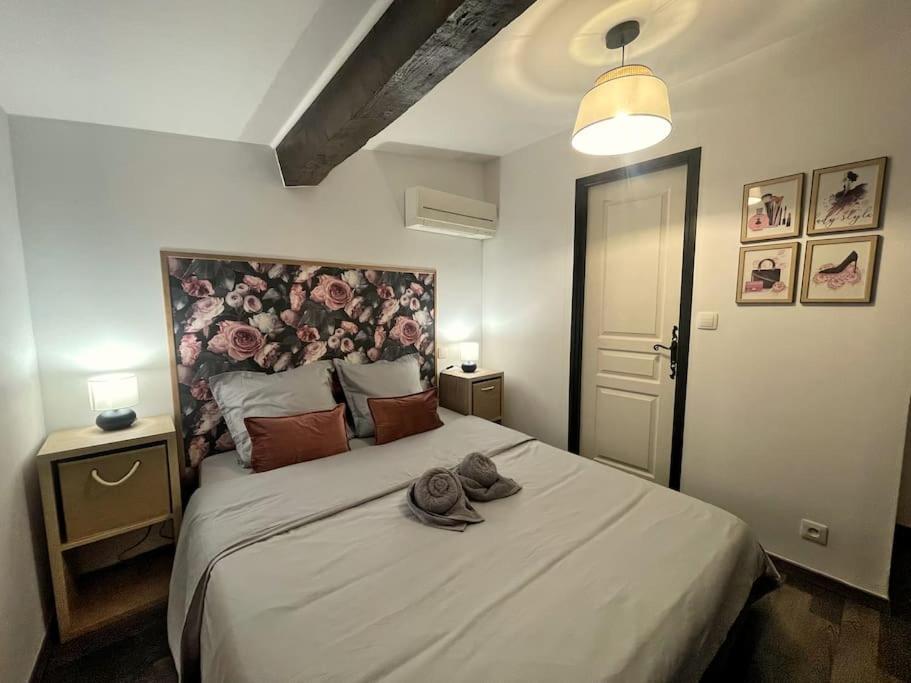Charme Urbain Sous Les Toits-Terrasse/Clim/Parking Appartement Béziers Buitenkant foto